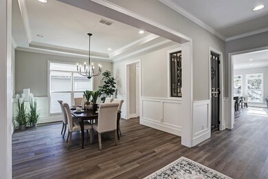 1453 Curtin St, Houston, TX 77018 - photo 4