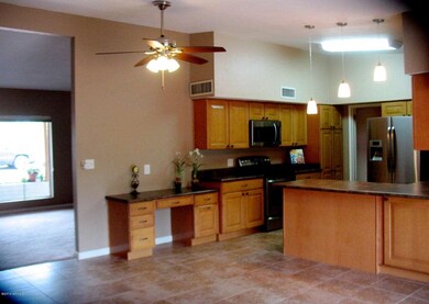 Maple kitchen