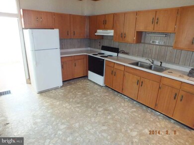 unlisted-address, Columbia, PA 17512 - photo 6