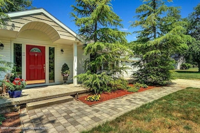 36 Locust Grove Rd, Tinton Falls, NJ 07753 - photo 2