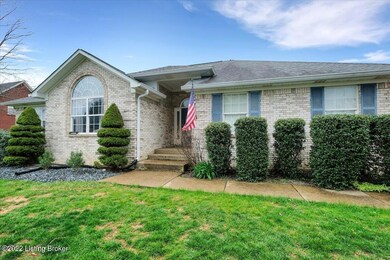 679 Autumn Glen Dr, Mount Washington, KY 40047 - photo 2