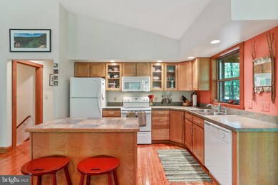 147 Tranquil Way, Great Cacapon, WV 25422 - photo 5