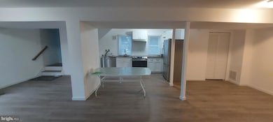 13721 Darnestown Rd, Gaithersburg, MD 20878 - photo 5