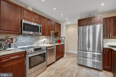 11415 Commonwealth Dr unit 302, Rockville, MD 20852 - photo 6