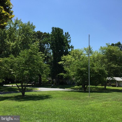 12303 Channel Ct, Newburg, MD 20664 - photo 5