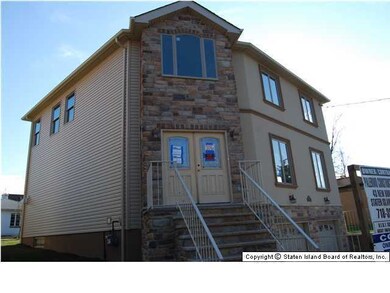 22 Cheshire Place, Staten Island, NY 10301 - photo 2