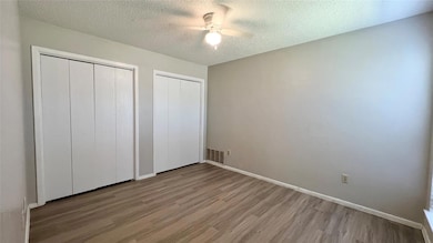 11953 Sunhillow Bend unit B, Austin, TX 78758 - photo 7