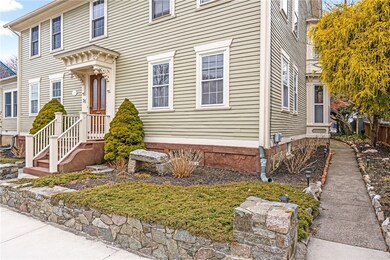 35 State St unit 2, Warren, RI 02885 - photo 2
