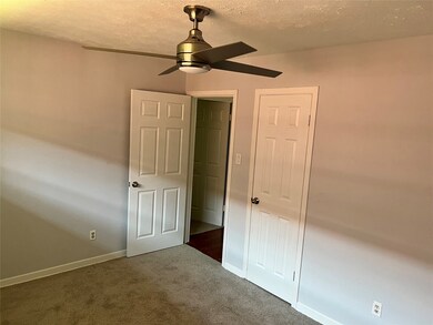 825 Prosper St unit B, Houston, TX 77088 - photo 7