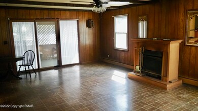 548 Pleasant Ridge Rd, Cresco, PA 18326 - photo 4