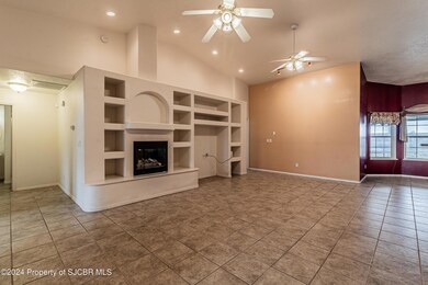 4906 Pinecroft, Farmington, NM 87402 - photo 7