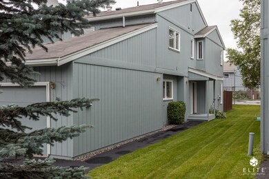 1919ParkviewCir(2of23)