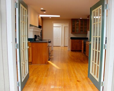 8700 240th St SW, Edmonds, WA 98026 - photo 4