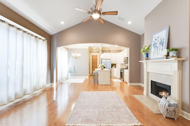 8-web-or-mls-115 Flamingo Row-4