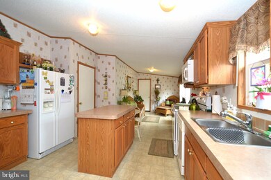 46472 Sue Dr, Lexington Park, MD 20653 - photo 4