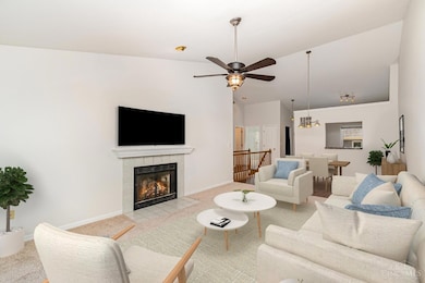 5459 Hanover Cir, Cincinnati, OH 45230 - photo 3