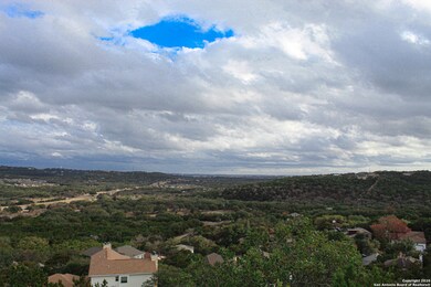 11210 Condor Pass, Helotes, TX 78023 - photo 6