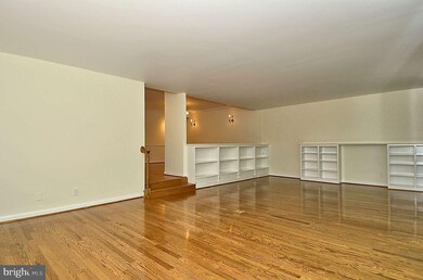 4974 Sentinel Dr unit 206, Bethesda, MD 20816 - photo 4