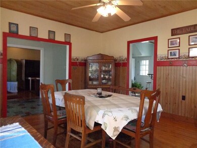 8 EXTRA LARGE FINISHED ROOM AREAS