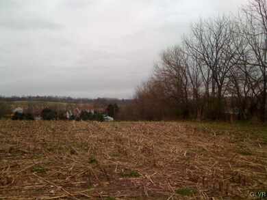 4724 Scheidys Rd, Coplay, PA 18037 - photo 3