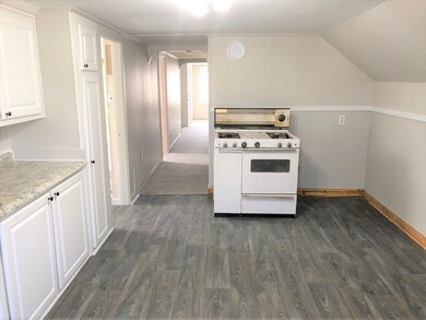 359 Hampden St unit 3, Chicopee, MA 01013 - photo 4