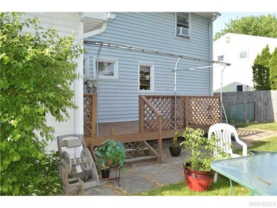 749 Remington Dr, North Tonawanda, NY 14120 - photo 2