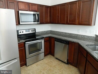 23540 F D R Blvd unit 405, California, MD 20619 - photo 3