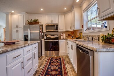 81 Buckingham Dr, Conway, NH 03860 - photo 5