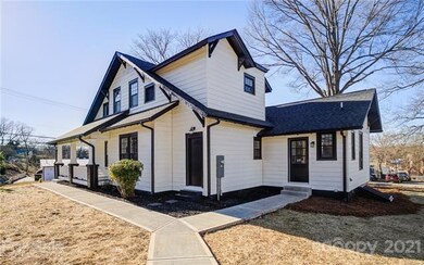 402 N Center St, Statesville, NC 28677 - photo 4