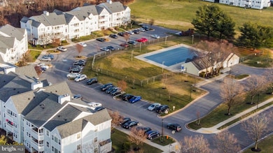 8385 Montgomery Run Rd unit D, Ellicott City, MD 21043 - photo 7