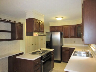 Kitchen w/ Island.
