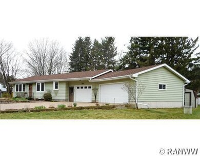 511 16th St SE, Menomonie, WI 54751 - photo 2