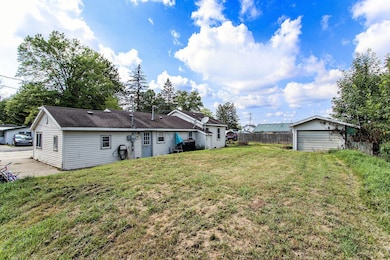 46778 Sycamore Dr, Bangor, MI 49013 - photo 7