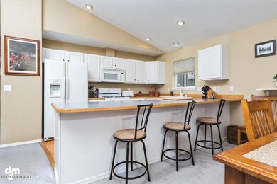 Kitchen_IMG_3279-SMALL