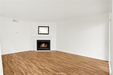 18411 Hatteras St unit 122, Tarzana, CA 91356 - photo 6