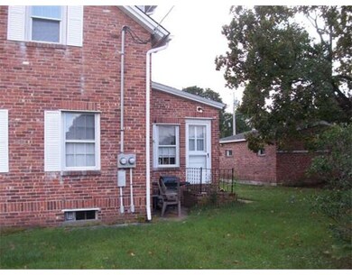 146 Linwood St, Uxbridge, MA 01569 - photo 3