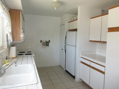 1750 Cliffrose Dr, Lake Havasu City, AZ 86403 - photo 3
