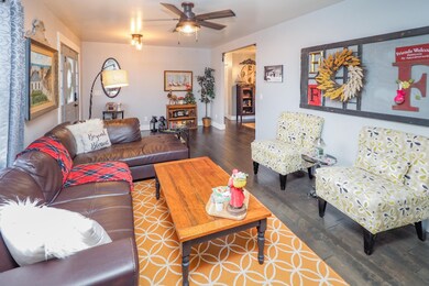 827 Glenview Drive-103