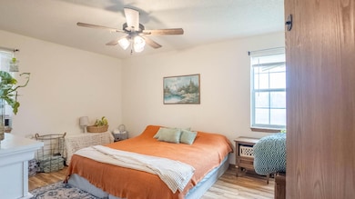 4 bed 3 bath town house026(1)