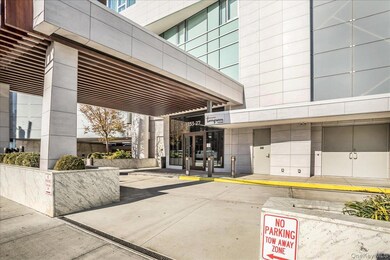 Tangram unit 5T, Flushing, NY 11354 - photo 3