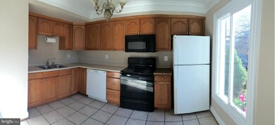 8265 Vernon St, Manassas, VA 20109 - photo 3