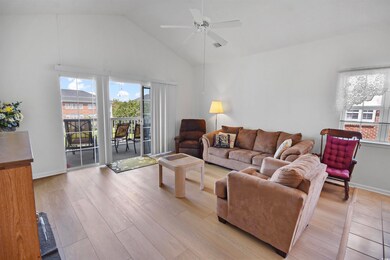 3923 Gladiola Ct unit 304, Myrtle Beach, SC 29588 - photo 2