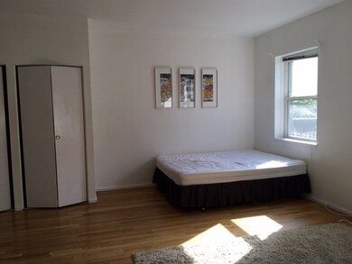 27 Bowdoin St unit 2D, Boston, MA 02114 - photo 3