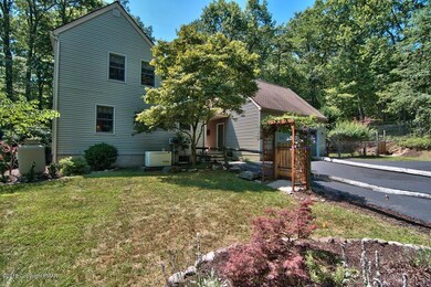 2315 Beartown Rd, Canadensis, PA 18325 - photo 5