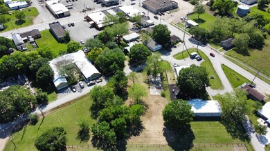 9011 Emma St, Needville, TX 77461 - photo 6