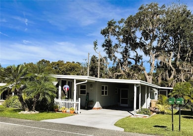 208 Palo Verde Dr, Leesburg, FL 34748 - photo 2