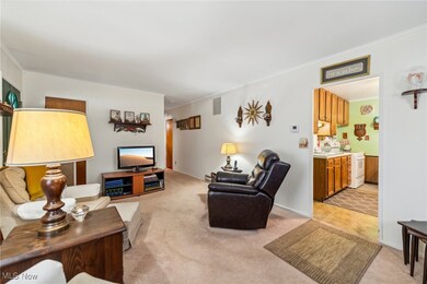 4414 Andover Ave, Lorain, OH 44055 - photo 7