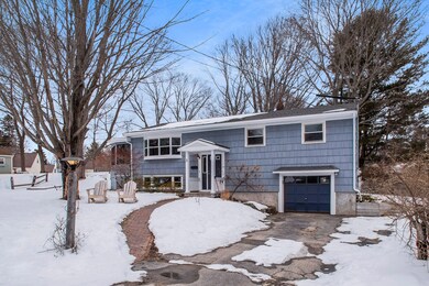 3 Erie Rd