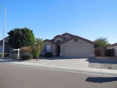 16215 W Port Royale 003 front