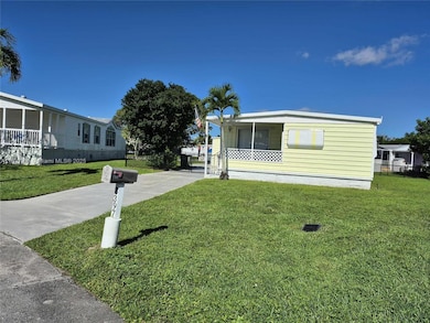 8397 SW 21st Ct, Davie, FL 33324 - photo 2